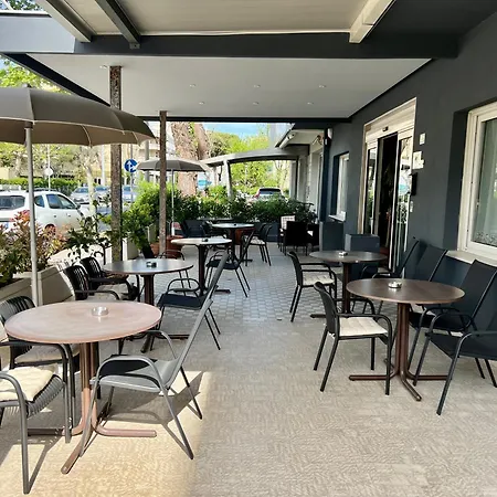 Morri - Il Biblihotel Hotel Riccione