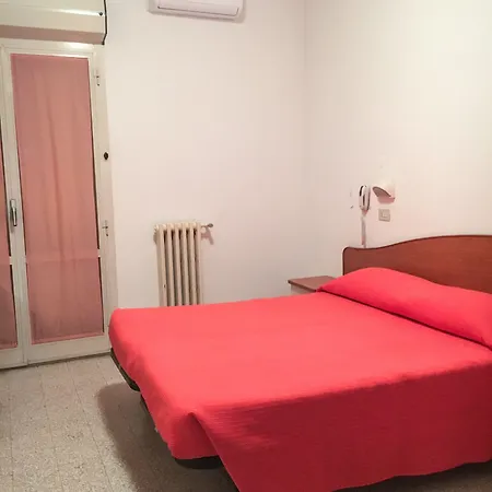 Morri - Il Biblihotel 2* Риччоне