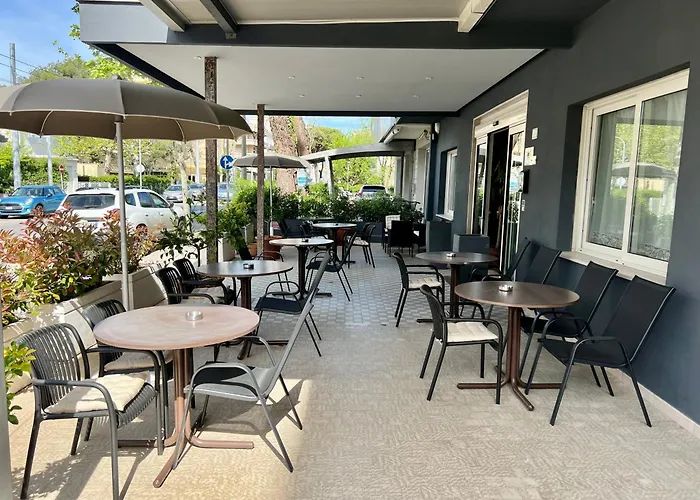 Morri - Nuova Gestione Hotel Riccione