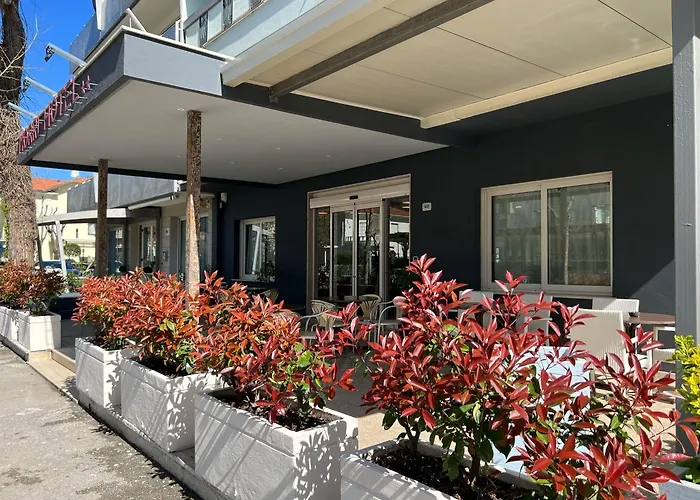 Morri - Nuova Gestione Hotel Riccione