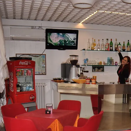Hotel Morri - Il Biblihotel