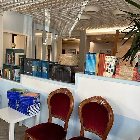 Morri - Il Biblihotel