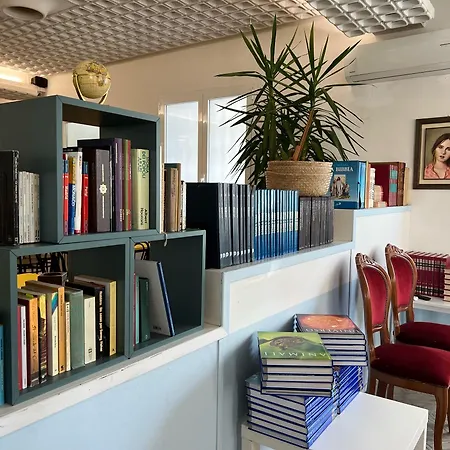 Morri - Il Biblihotel 2* Riccione