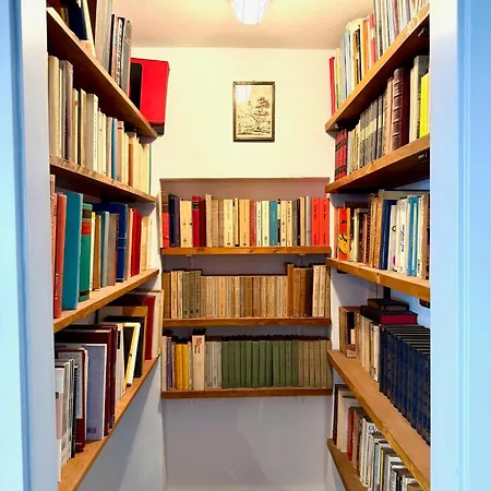 Morri - Il Biblihotel