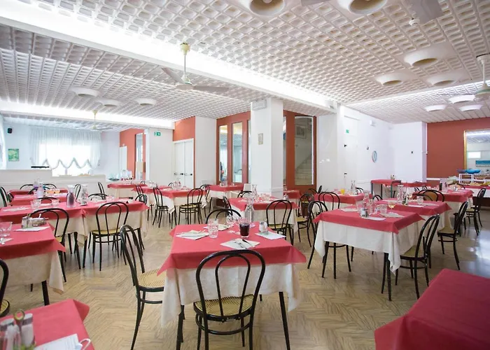 Morri - Il Biblihotel 2* ريتشيوني